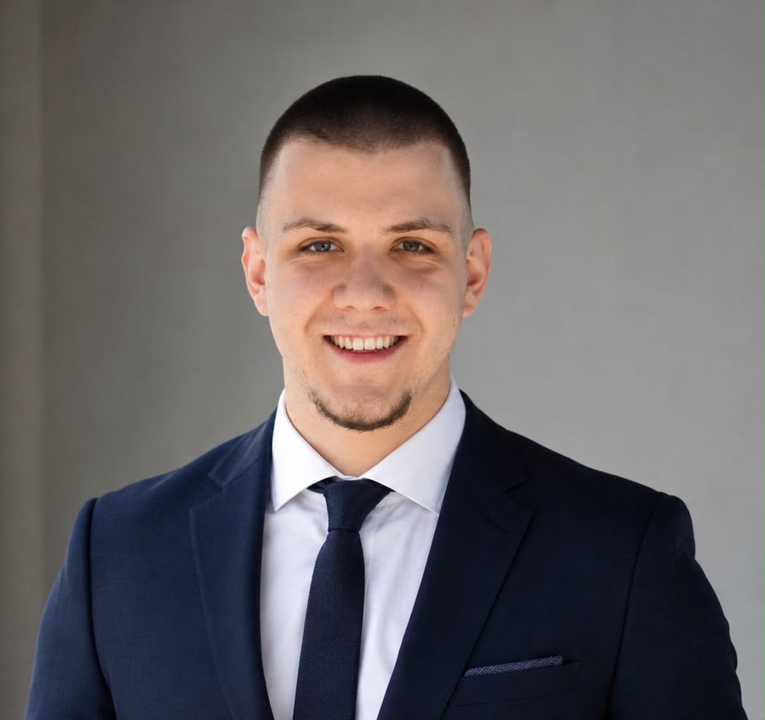 Lukas Ivanovic, Gesellschafter von SL Cleancars, Fahrzeugaufbereitung Sollenau
